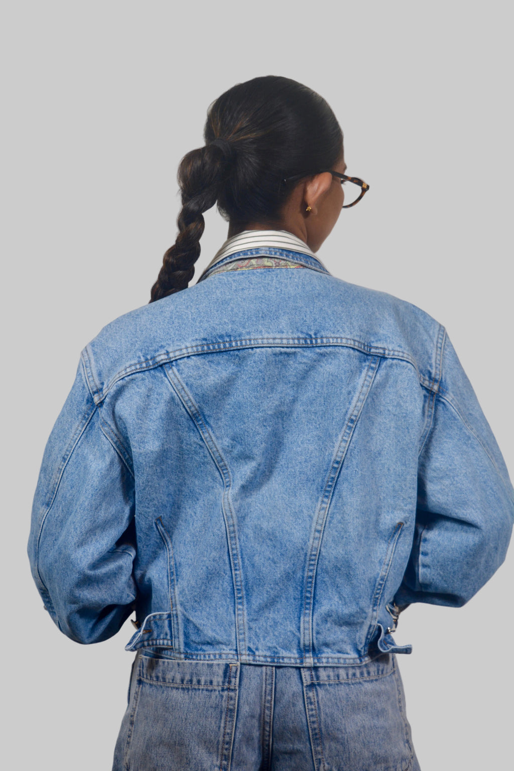 Rose Patch Cropped Vintage Denim Jacket