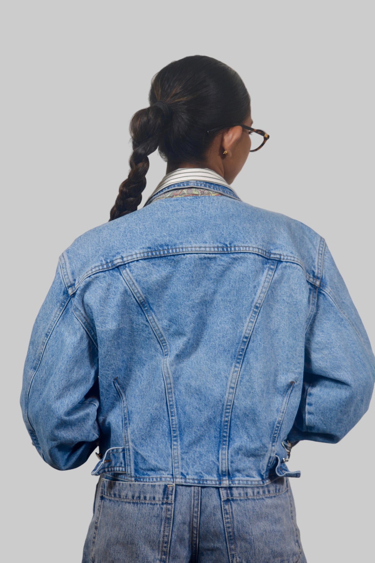 Rose Patch Cropped Vintage Denim Jacket