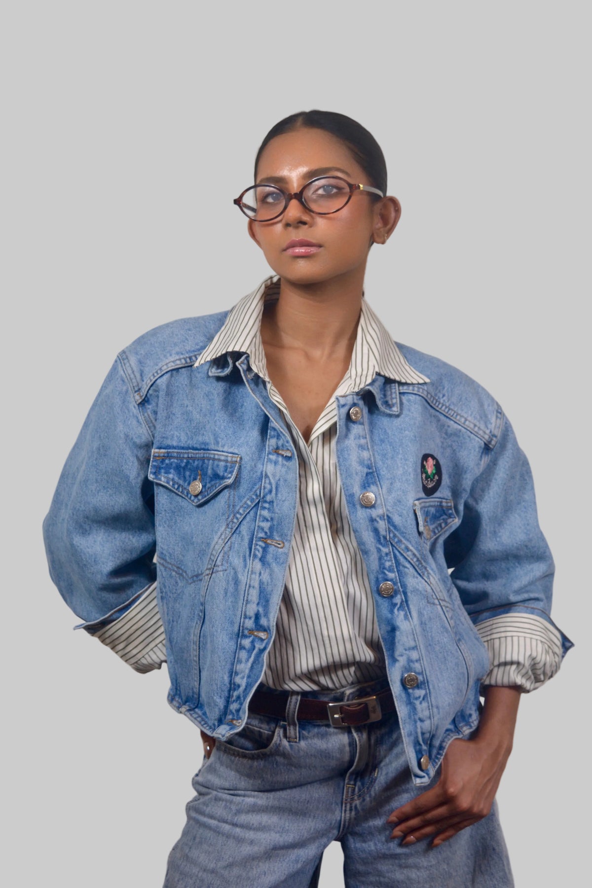 Rose Patch Cropped Vintage Denim Jacket